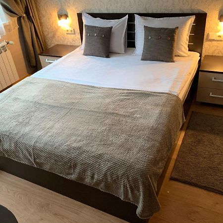 Gm Royal Plaza Aparthotel Borovets Buitenkant foto